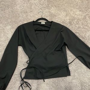 Wilfred black wrap top